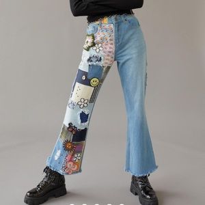 BNWT- BDG Embellished Jean